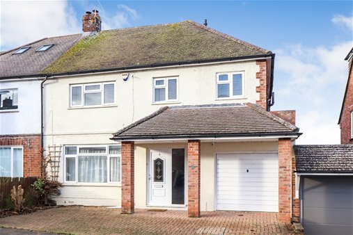 St James Road, Harpenden, AL5 4pb